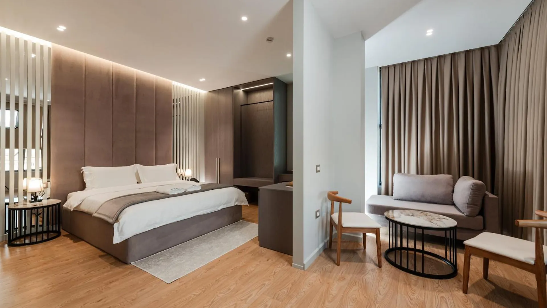 *****  Troci Hotel Kamez Arnavutluk