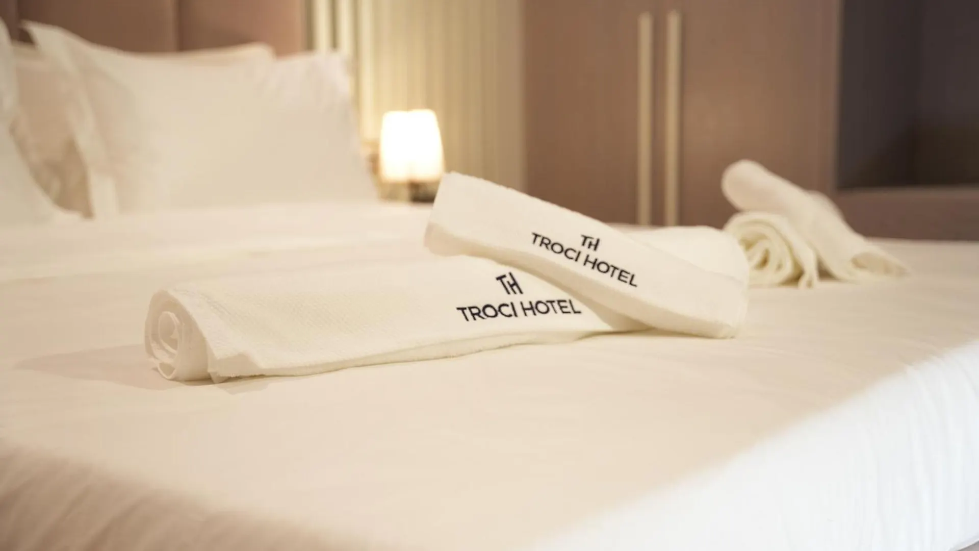 Troci Hotel Kamez