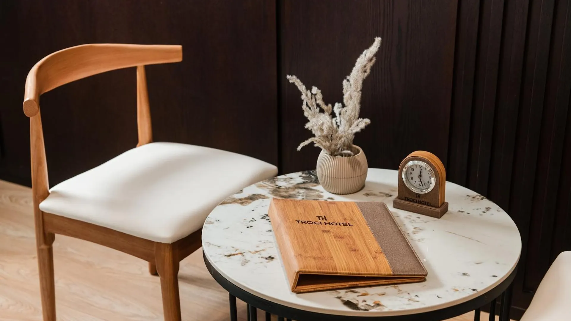 *****  Troci Hotel Kamez Albania