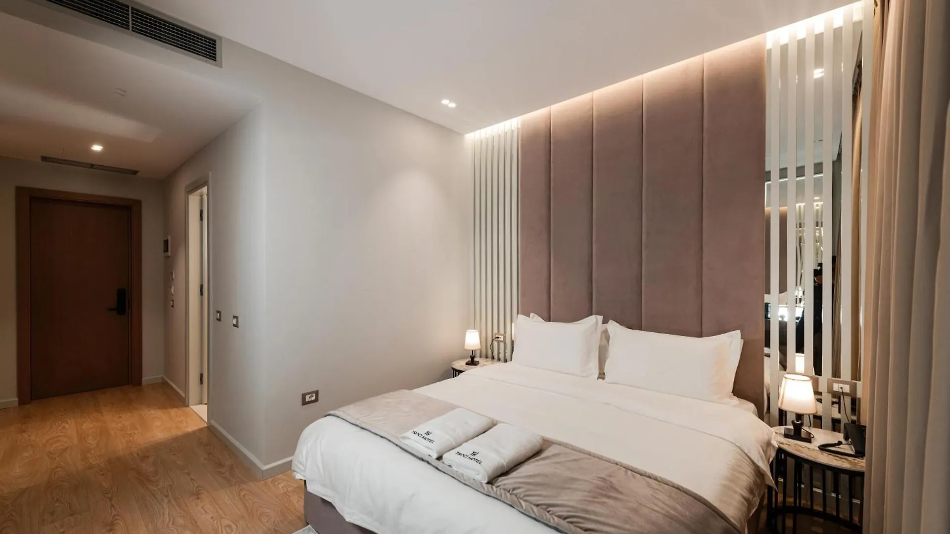 Troci Hotel Kamez Albania