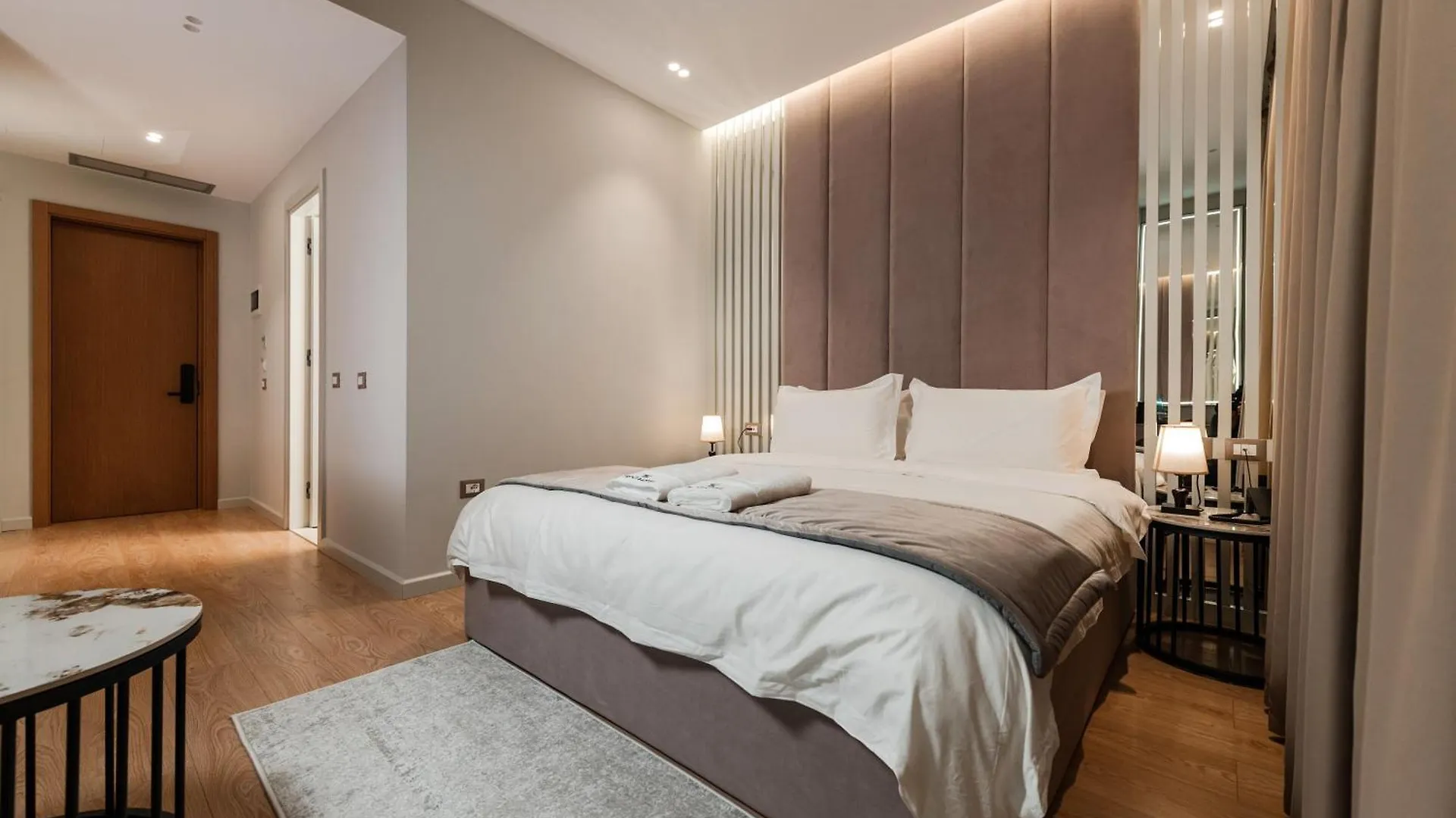 *****  Troci Hotel Kamez Arnavutluk