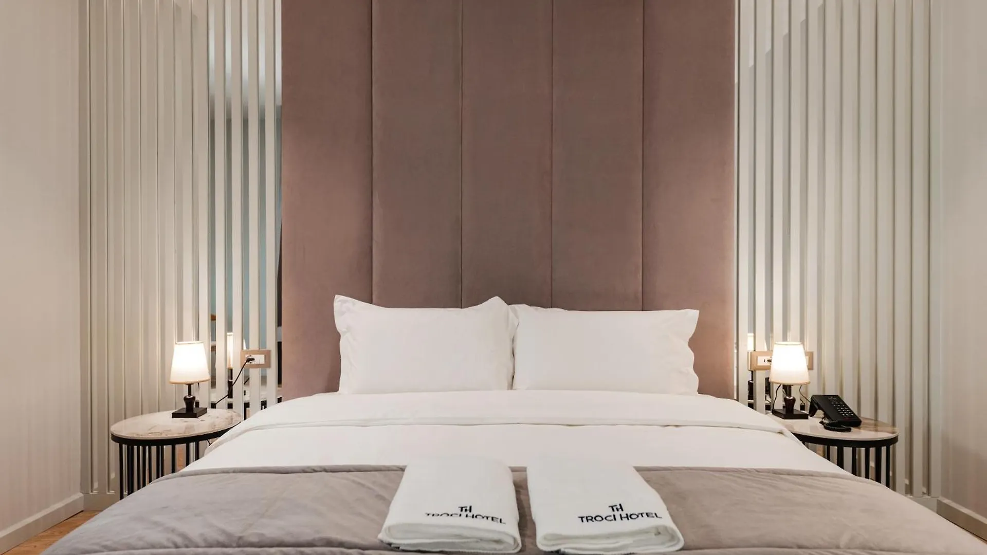 Troci Hotel Kamez Albania